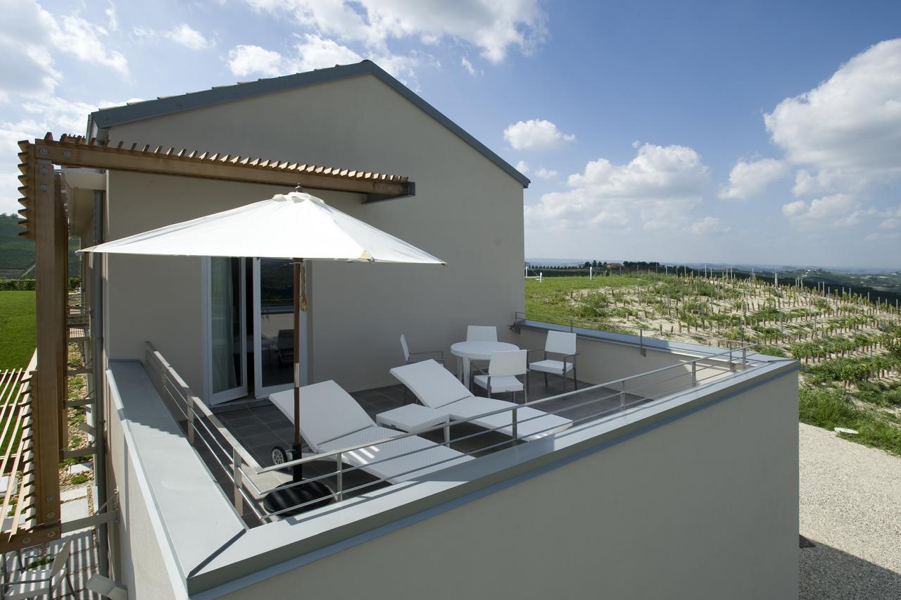 Casa Nelle Vigne Apartment Castiglione Tinella Exterior photo